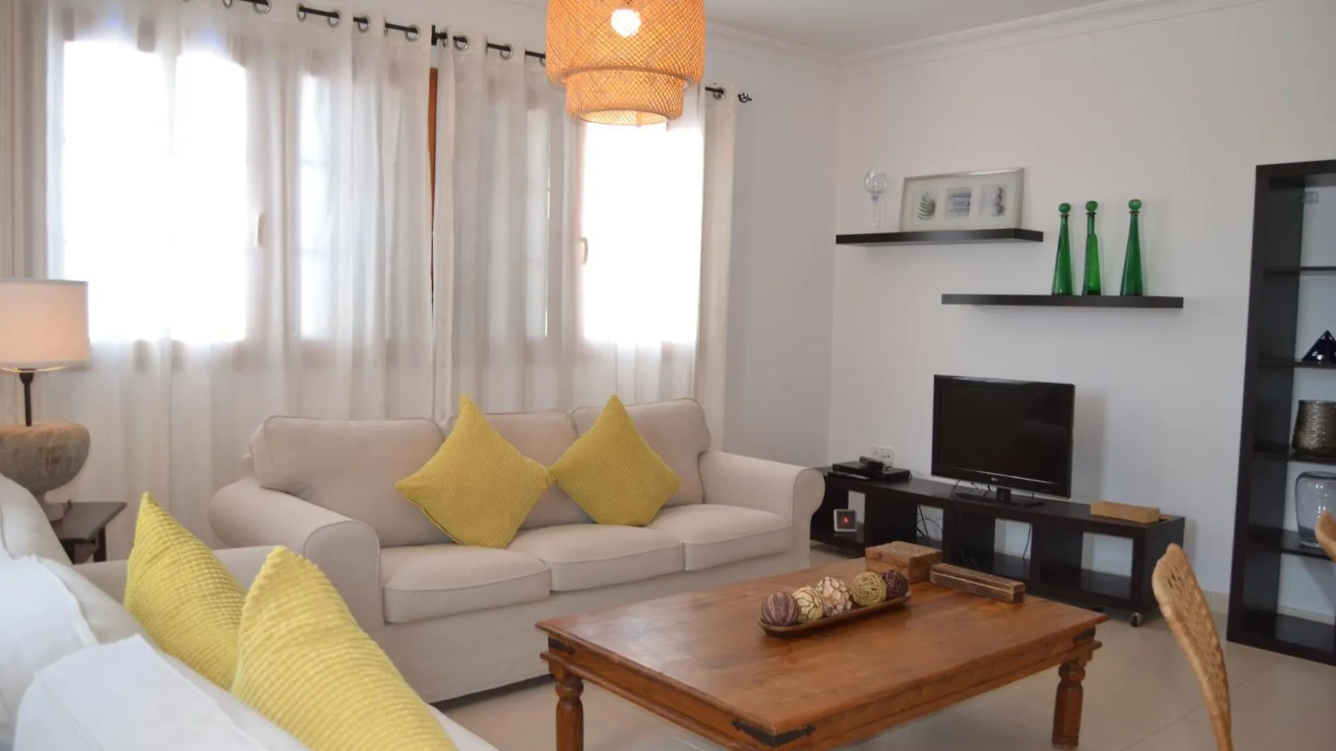 Grand Villa Famara Puerto Del Carmen Puerto del Carmen  0*, Puerto del Carmen (Lanzarote)