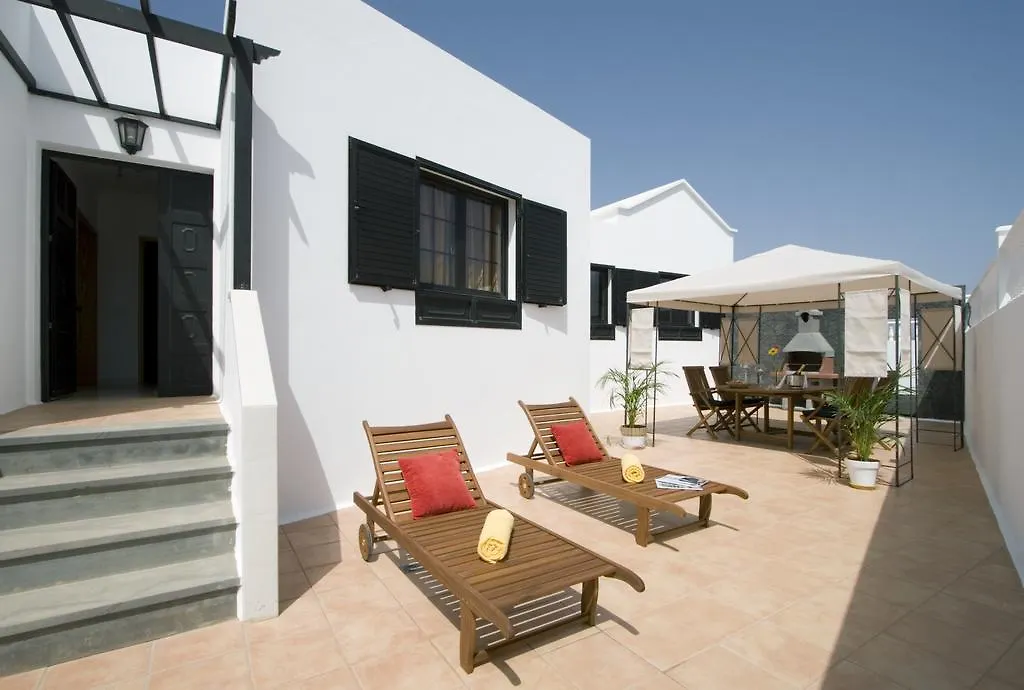 Grand Villa Famara Puerto Del Carmen Puerto del Carmen